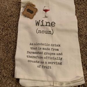 NWT mud pie wine noun decorative hand towel